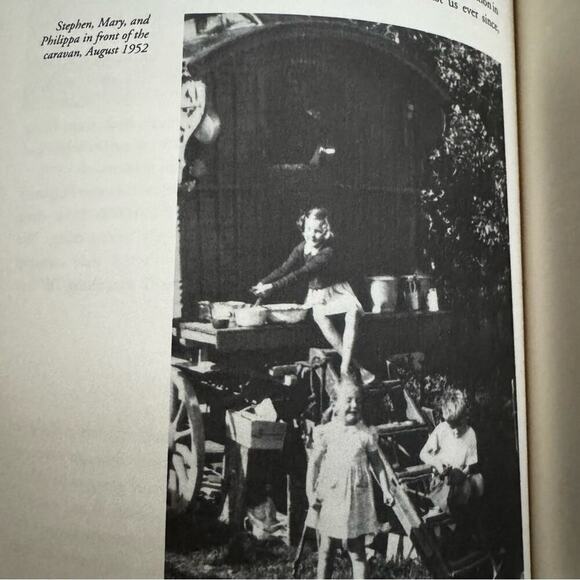 STEPHEN HAWKING'S A BRIEF HISTORY OF TIME : A Reader's Companion. First Edition - Picture 7 of 11